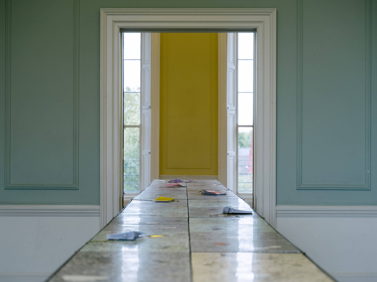 buildingsend_faolancarey_2500_1875