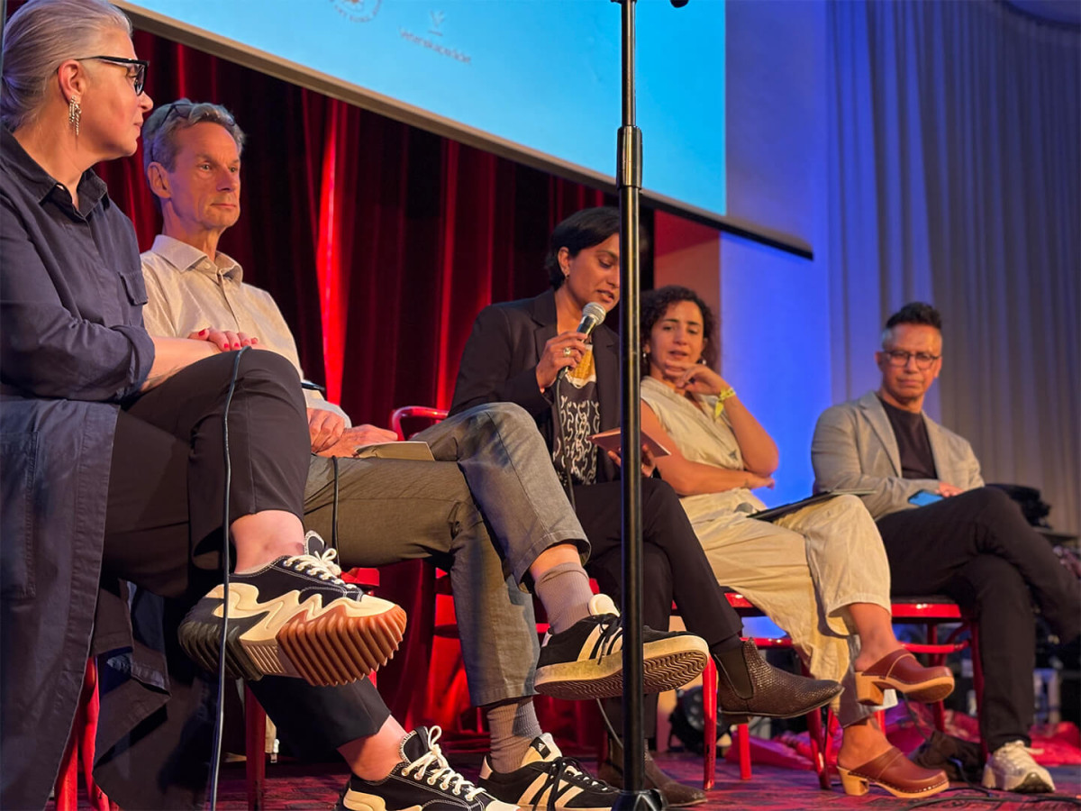 panel_disc_ab_symposium_25